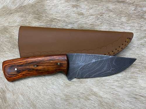 Damascus Knife - Hand Crafted  !!AWSOME KNIFE!!